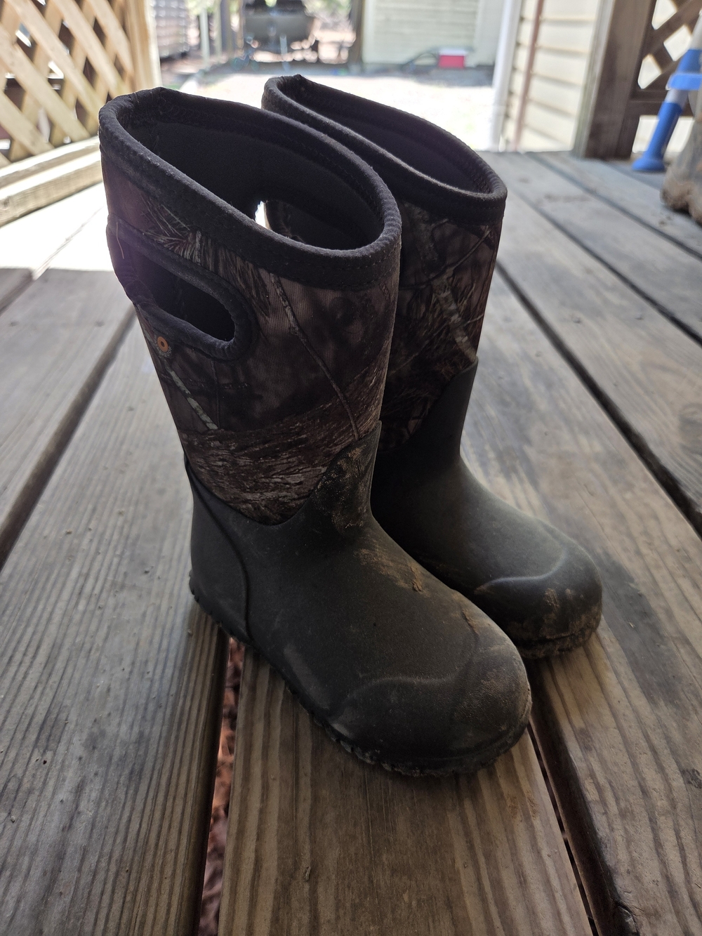 Kids Waterproof Pull-On Boots in Black and Brown Camo
